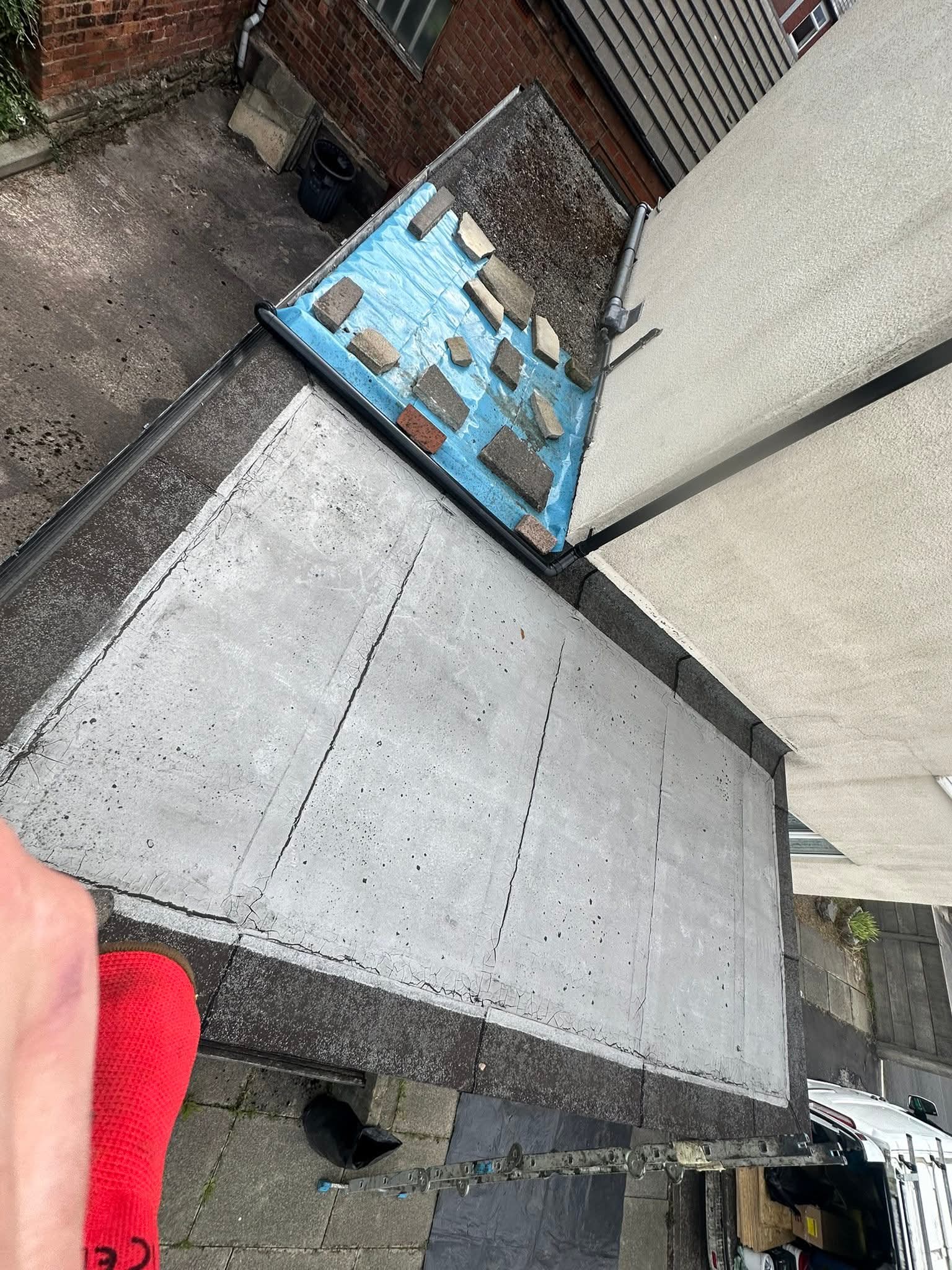 Residential roofline and flat section